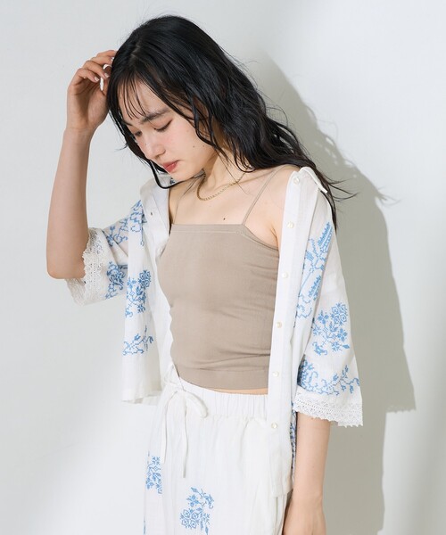 FREAK'S STORE(フリークスストア)の「<サイズ展開あり>フラットカップ付きキャミソール/ブラトップ(キャミソール・レディース・ナチュラル/ブラック/ベージュ・SMALL/MEDIUM)」の6枚目の写真