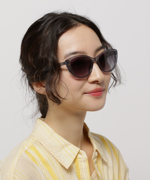 niko and...（ニコアンド）の「オリジナルキャッツアイサングラス（サングラス・レディース・ブラック/シルバーグレー・FREE）」の3枚目の写真