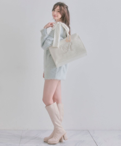 Aimerianejoieチャーム付きキャリーオントート（トートバッグ）｜OLIVE