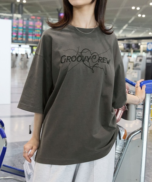 ヴィンテージ加工サイドシャーリングデザイン刺繍半袖Tシャツ
