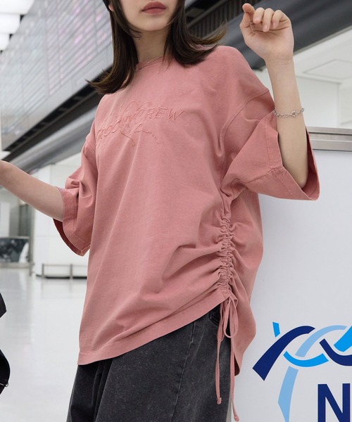 ヴィンテージ加工サイドシャーリングデザイン刺繍半袖Tシャツ