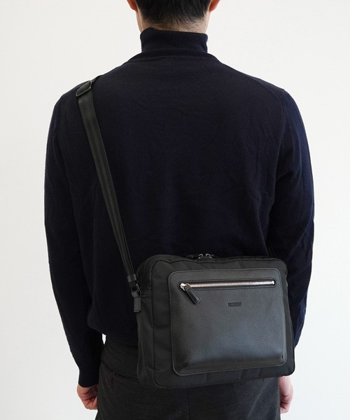MACKINTOSH PHILOSOPHY(マッキントッシュ フィロソフィー)の「ショルダーバッグ グリーノツク 17732(ショルダーバッグ・レディース・ベージュ系その他/ブラック/ネイビー・FREE)」の5枚目の写真
