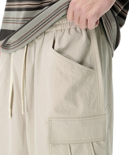 CORPUS TOKYO（コーパス トーキョー）の「半端丈パラシュートカーゴパンツ（カーゴパンツ・メンズ・アイボリー/ブラック/グレー/ベージュ・1/2/3/4）」の15枚目の写真