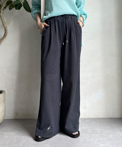 DouDou（ドゥドゥ）の「シアー楊柳イージーパンツ（その他パンツ・レディース・ブラウン/アイボリー/チャコールグレー・36/38）」の2枚目の写真