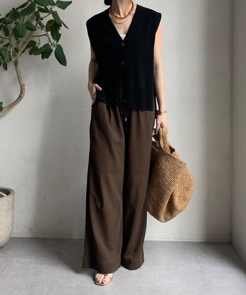 DouDou（ドゥドゥ）の「シアー楊柳イージーパンツ（その他パンツ・レディース・ブラウン/アイボリー/チャコールグレー・36/38）」の17枚目の写真