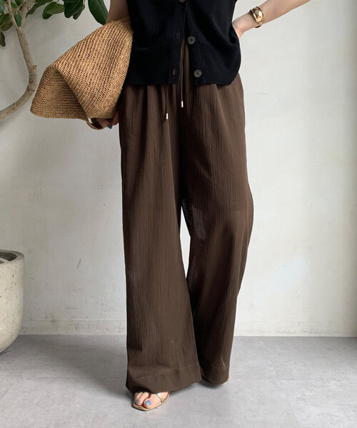 DouDou（ドゥドゥ）の「シアー楊柳イージーパンツ（その他パンツ・レディース・ブラウン/アイボリー/チャコールグレー・36/38）」の12枚目の写真