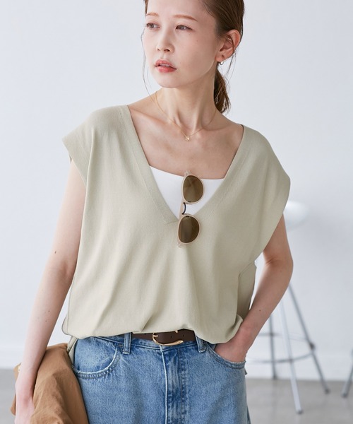 ROPE' PICNIC（ロペピクニック）の「【洗濯機OK】深Vニットプルオーバー（ベスト・レディース・グレー系その他/チャコールグレー・38）」の3枚目の写真