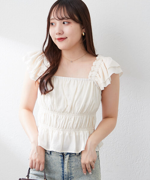 continuer de NICE CLAUP(コンティニューデナイスクラップ)の「【@reve.perle_セレクト】フリルシャーリングブラウス(シャツ/ブラウス・レディース・レンガ/ピンク/ブラック/アイボリー・FREE)」の18枚目の写真