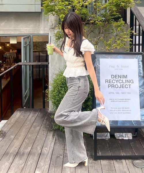 continuer de NICE CLAUP(コンティニューデナイスクラップ)の「【@reve.perle_セレクト】フリルシャーリングブラウス(シャツ/ブラウス・レディース・レンガ/ピンク/ブラック/アイボリー・FREE)」の10枚目の写真