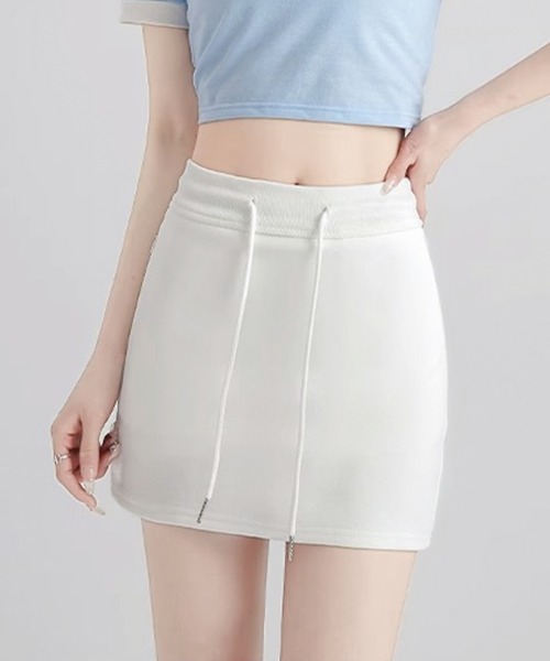 【関税込み】Rokh オフホワイト ナイロン ミニスカート スカート - オフホワイト | ZARA Japan / 日本