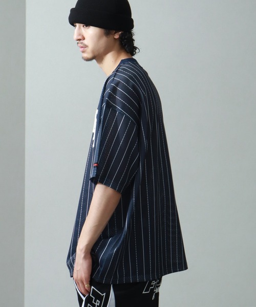 入手困難 即納 送料込 フブ FUBU Tシャツ ライン ストライプ セール】【FUBU/フブ】MESH STRIPE T-SHIRT/メッシュストライプ