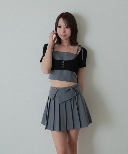 M DOLLY(エムドリー)の「*M DOLLY original* girls layered pleats setup/ガールズレイヤードプリーツセットアップ(セットアップ・レディース・ベージュ/グレー・S/M)」の5枚目の写真