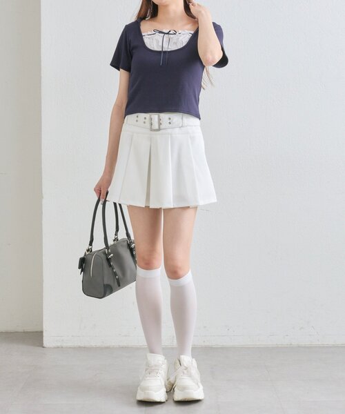 OLIVE des OLIVE（オリーブデオリーブ）の「バックルベルト付きプリーツミニスカート（スカート・レディース・ブラック/ストライプ/オフホワイト・FREE）」の8枚目の写真