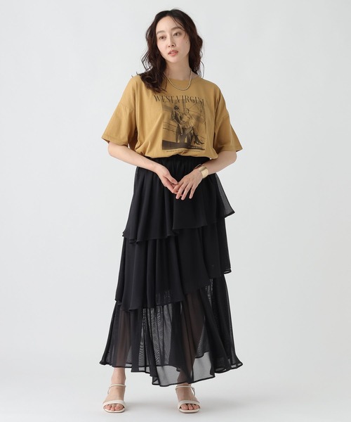 Elura(エルーラ)の「セミハリ感フォトTシャツ/492840(Tシャツ/カットソー・レディース・ブラック/ホワイト/マスタード・FREE)」の21枚目の写真