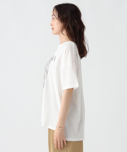 Elura(エルーラ)の「セミハリ感フォトTシャツ/492840(Tシャツ/カットソー・レディース・ブラック/ホワイト/マスタード・FREE)」の4枚目の写真