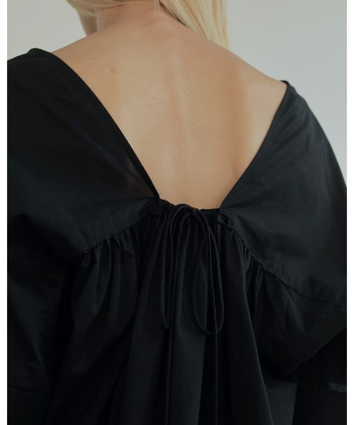 最終お値下げ★anuke Gather Velour Blouse anuke / アンヌーク Gather Velour Blouse 25秋冬予約 62420402