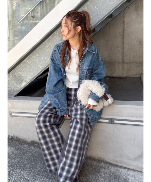 Ungrid(アングリッド)の「ビッグシルエットデニムジャケット(デニムジャケット・レディース・ブルー/ブラック・FREE)」の10枚目の写真