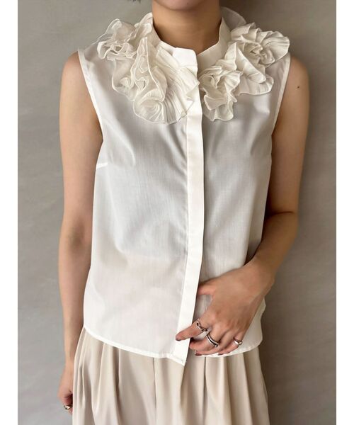 LAGUNAMOON（ラグナムーン）の「ネックモチーフノースリーブブラウス（シャツ/ブラウス・レディース・ホワイト/ブラック/サーモンピンク・FREE）」の11枚目の写真