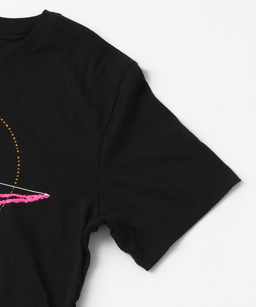 NIKE(ナイキ)の「NIKE NSW T-SHIRTS OC BRANDRIFF(Tシャツ/カットソー・メンズ・ブラック/オフホワイト・MEDIUM/LARGE)」の13枚目の写真