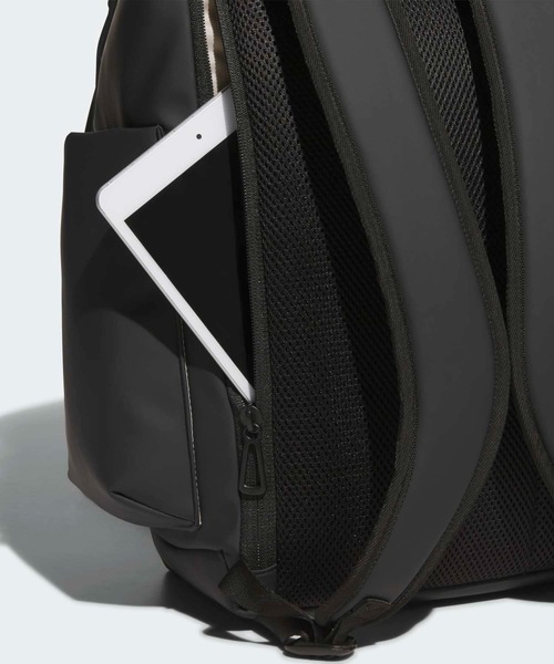 【未使用 タグ付き】adidas フェイバリット バックパック 黒 フェイバリット バックパック / アディダス adidas（バック