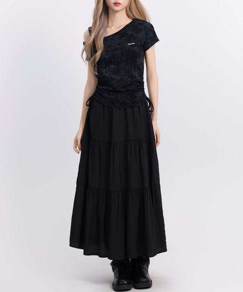 .KOM(ドットコム)の「A'GEM/9 × .kom 『.KOM/ドットケーオーエム』 ショルダーベルトトップ(その他トップス・レディース・ブラック/ホワイト・FREE)」の3枚目の写真