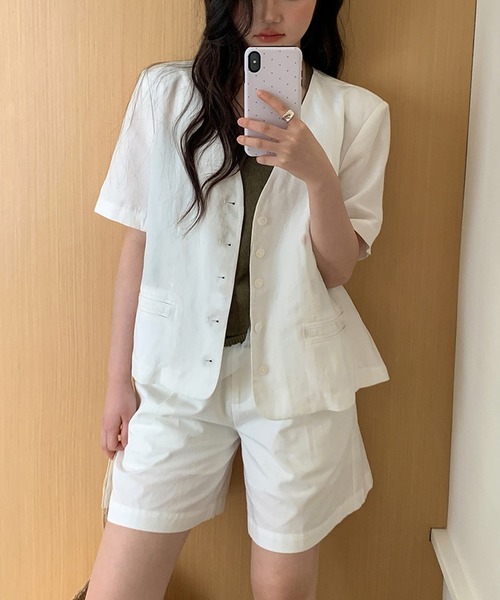 cygne シーニュ　ジャケット、ショートパンツセットアップ セール】2点セットアップノーカラージャケット＆ショートパンツ