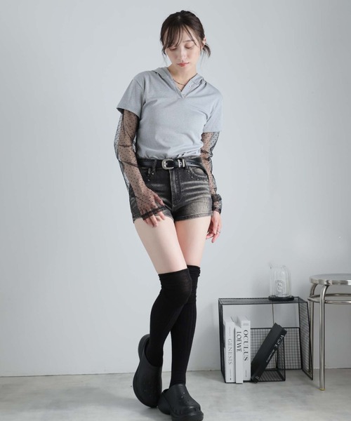Ulysses(ユリシス)の「スタッズ付きデニムショートパンツ(デニムパンツ・レディース・ブルー/チャコール・S/M)」の17枚目の写真