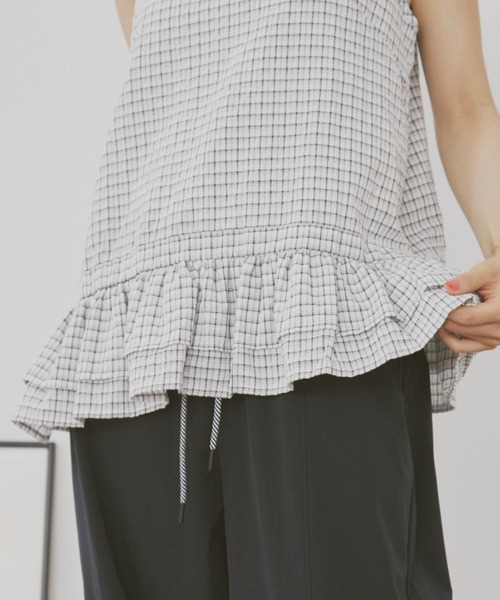 MERLOT（メルロー）の「ギンガムチェックキャミビスチェ（タンクトップ・レディース・ブラック/ホワイト・FREE）」の10枚目の写真