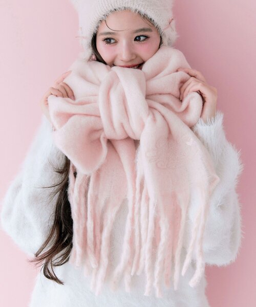 セール】【SNSで話題】ロゴ刺繍ブークレマフラー（ストール/ショール