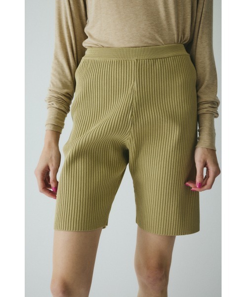 HeRIN.CYE（ヘリンドットサイ）の「Knit half pants　　ニットハーフパンツ（その他パンツ・レディース・ブラック/レッド/ベージュ・38/36）」の5枚目の写真