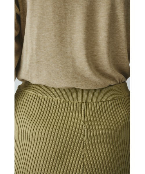 HeRIN.CYE（ヘリンドットサイ）の「Knit half pants　　ニットハーフパンツ（その他パンツ・レディース・ブラック/レッド/ベージュ・38/36）」の8枚目の写真