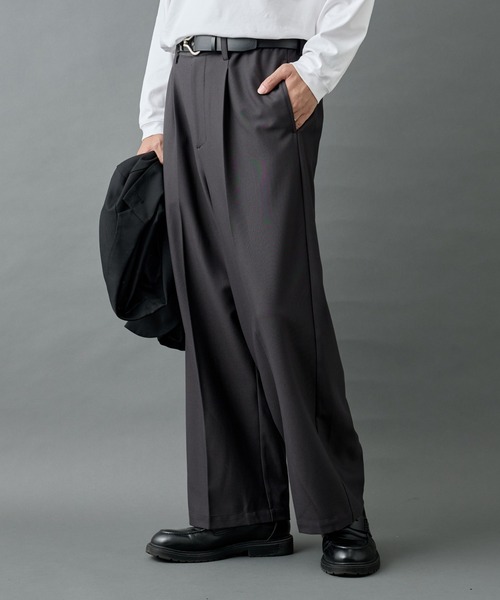 COLONY 2139（コロニートゥーワンスリーナイン）の「ウォッシャブルストレッチワイドスラックス（スラックス・メンズ・ブラック/チャコールグレー/ブラウン・MEDIUM/LARGE）」の2枚目の写真
