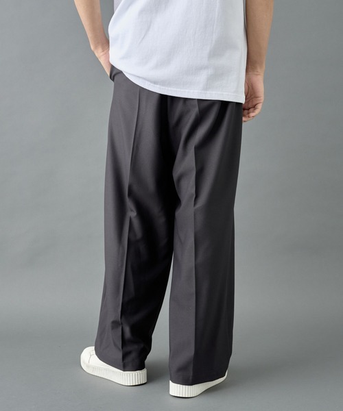 COLONY 2139（コロニートゥーワンスリーナイン）の「ウォッシャブルストレッチワイドスラックス（スラックス・メンズ・ブラック/チャコールグレー/ブラウン・MEDIUM/LARGE）」の12枚目の写真