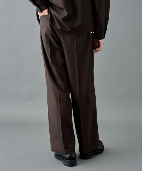 COLONY 2139（コロニートゥーワンスリーナイン）の「ウォッシャブルストレッチワイドスラックス（スラックス・メンズ・ブラック/チャコールグレー/ブラウン・MEDIUM/LARGE）」の16枚目の写真