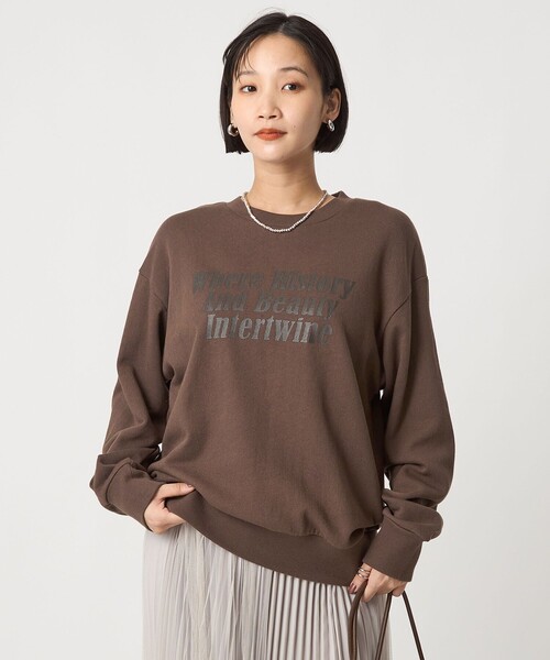 green label relaxing（グリーンレーベルリラクシング）の「ミュージアム ロゴ スウェット プルオーバー（スウェット・レディース・ブラウン/ナチュラル/ダークグレー・FREE）」の3枚目の写真