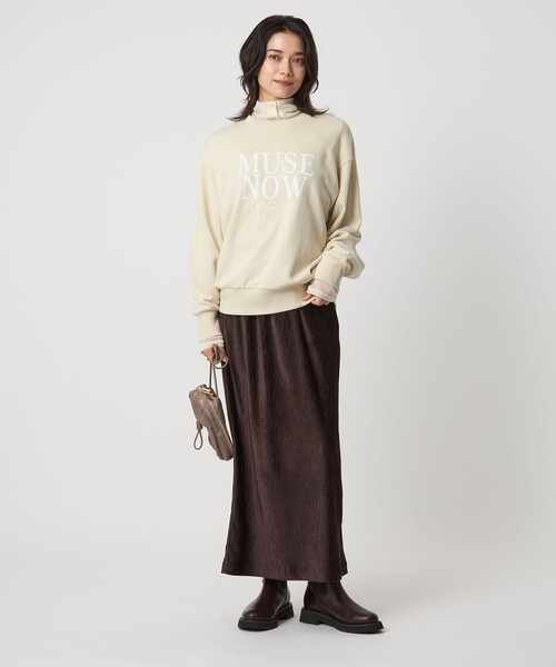 green label relaxing（グリーンレーベルリラクシング）の「ミュージアム ロゴ スウェット プルオーバー（スウェット・レディース・ブラウン/ナチュラル/ダークグレー・FREE）」の5枚目の写真