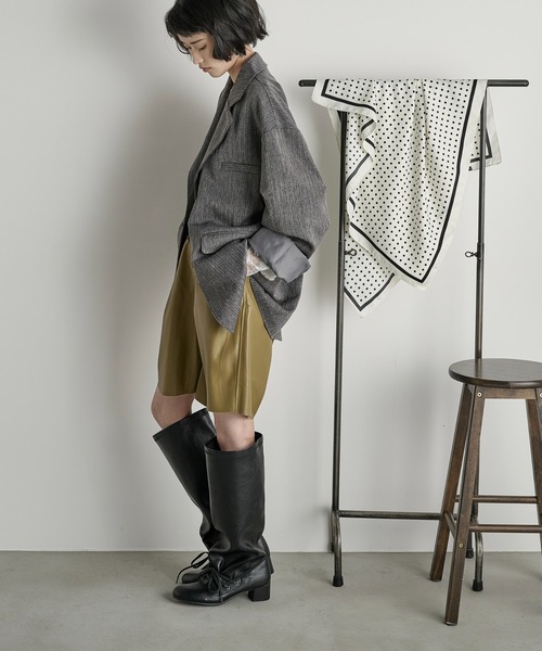 THE YOn(ザヨン)の「フェイクレイヤードレースアップロングブーツ(ブーツ・レディース・ブラウン/ブラック・38/39/37)」の13枚目の写真