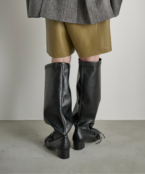 THE YOn(ザヨン)の「フェイクレイヤードレースアップロングブーツ(ブーツ・レディース・ブラウン/ブラック・38/39/37)」の8枚目の写真