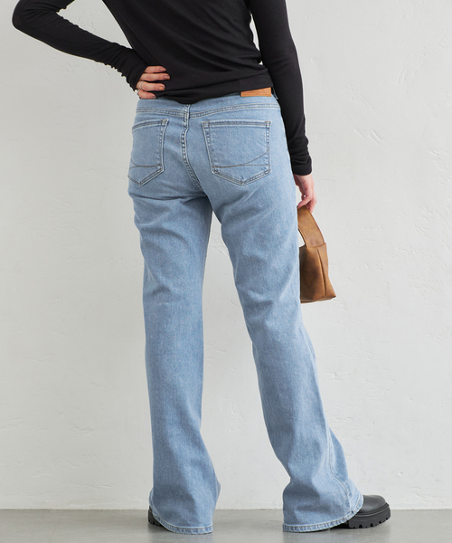 U by SPICK&SPAN(ユーバイスピックアンドスパン)の「【SOMETHING/サムシング】 LISA FLARE(デニムパンツ・レディース・ブラック/ライトブルー・27/28/29)」の10枚目の写真