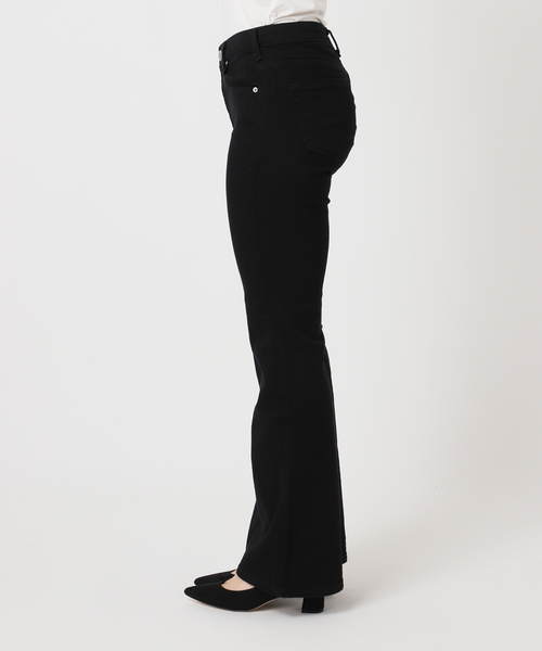 U by SPICK&SPAN(ユーバイスピックアンドスパン)の「【SOMETHING/サムシング】 LISA FLARE(デニムパンツ・レディース・ブラック/ライトブルー・27/28/29)」の16枚目の写真
