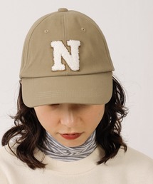 emesuelee（エメスーリー）の「UV CUT 99.9％ アルファベット刺繍 キャップ サイズ調整可（キャップ）」