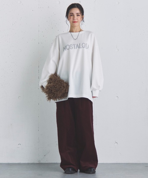 Doux archives（ドゥアルシーヴ）の「オーバーロゴロンTee（Tシャツ/カットソー・レディース・グレイッシュベージュ/ブラック/オフホワイト・FREE）」の5枚目の写真