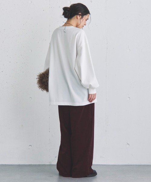 Doux archives（ドゥアルシーヴ）の「オーバーロゴロンTee（Tシャツ/カットソー・レディース・グレイッシュベージュ/ブラック/オフホワイト・FREE）」の10枚目の写真