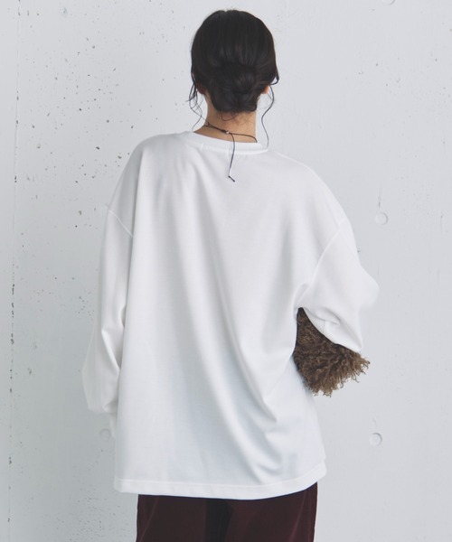 Doux archives（ドゥアルシーヴ）の「オーバーロゴロンTee（Tシャツ/カットソー・レディース・グレイッシュベージュ/ブラック/オフホワイト・FREE）」の18枚目の写真