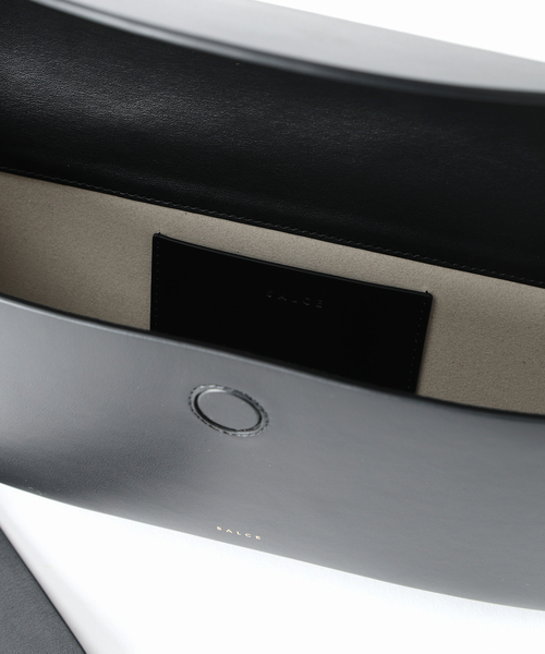 VERMEIL par iena（ヴェルメイユパーイエナ）の「SALCE サルチェ BAG AIDA 4453250001（ハンドバッグ・レディース・ベージュ/ブラック・FREE）」の10枚目の写真