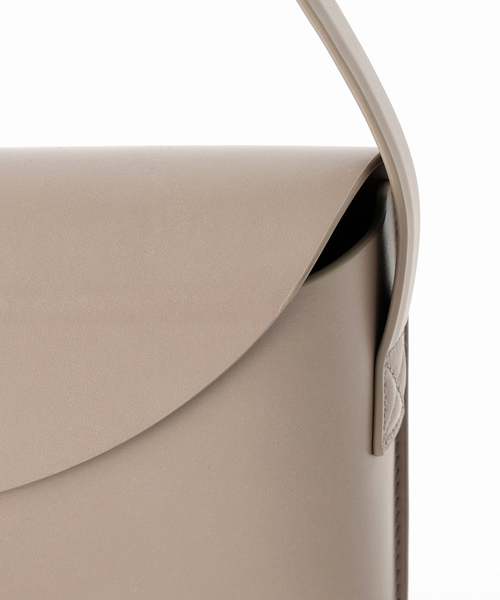 VERMEIL par iena（ヴェルメイユパーイエナ）の「SALCE サルチェ BAG AIDA 4453250001（ハンドバッグ・レディース・ベージュ/ブラック・FREE）」の9枚目の写真