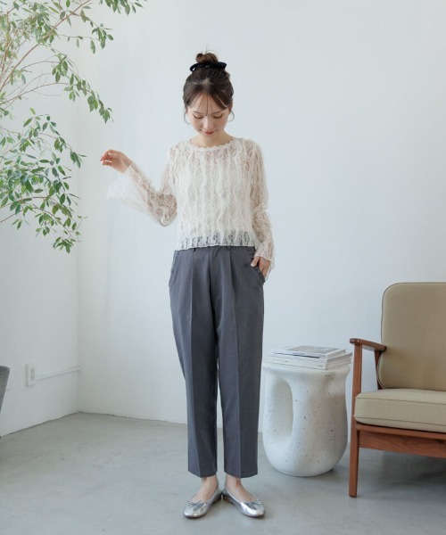 flower（フラワー）の「スモーキーテーパードパンツ3（その他パンツ・レディース・アイボリー/グレー・FREE）」の8枚目の写真