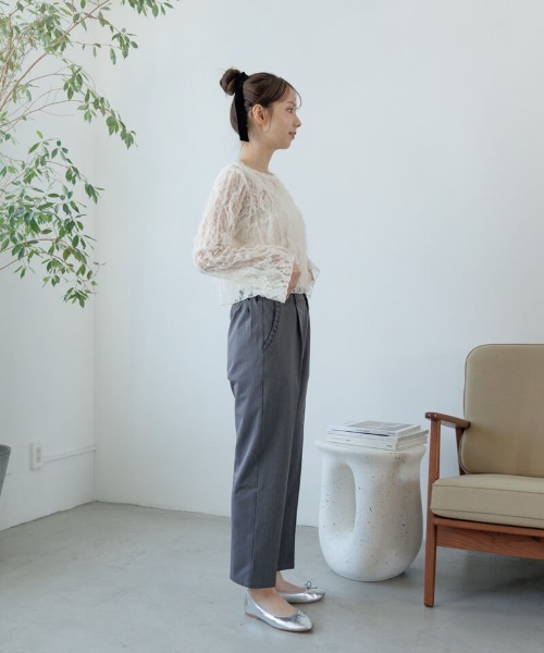 flower（フラワー）の「スモーキーテーパードパンツ3（その他パンツ・レディース・アイボリー/グレー・FREE）」の9枚目の写真