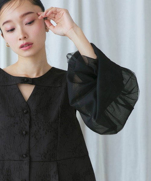 RUIRUE BOUTIQUE(ルイルエブティック)の「オケージョンドレス 結婚式 前後2WAY 洗える | ジャカード タック フレアトップス & テーパードパンツ ドレス ( チュールつけ袖 付き ) | パンツドレス 美脚効果(パンツドレス・レディース・ブラック/ネイビー/グリーン・S/M/L/LL)」の10枚目の写真