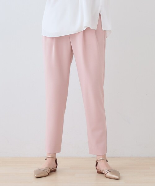 INDIVI タックテーパードパンツ　38 ベージュ　(グレー系) 定番スーツ／洗える／UVケア】ストレッチタックテーパードパンツ